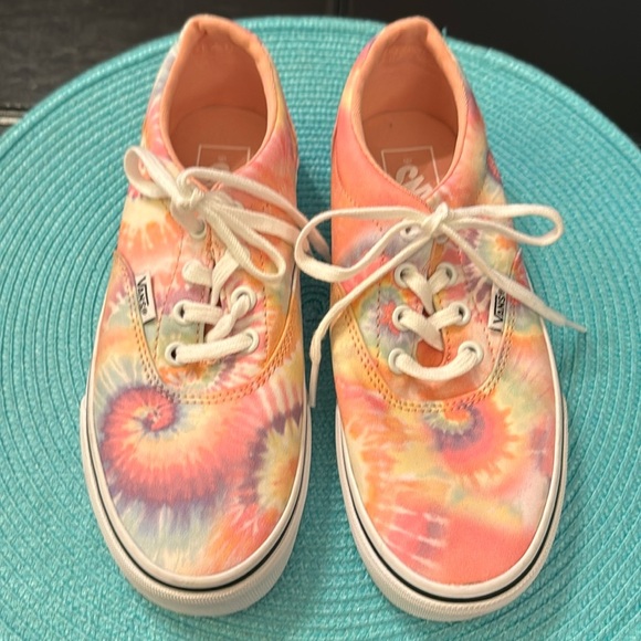 VANS Tie Dye Doheny Sneakers - Picture 1 of 6